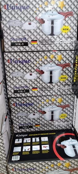 زودپز ۹ لیتر یونیک مدل NIK_100 دارای استیل ضد زنگ با سیستم ایمنی کامل
